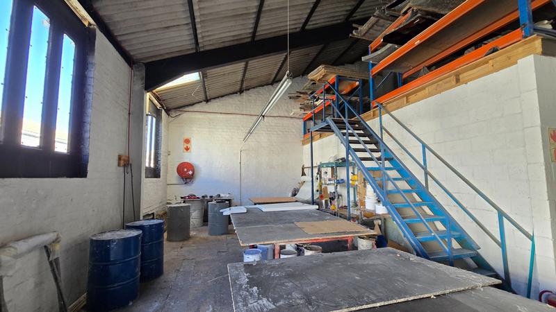 To Let commercial Property for Rent in Triangle Farm Western Cape